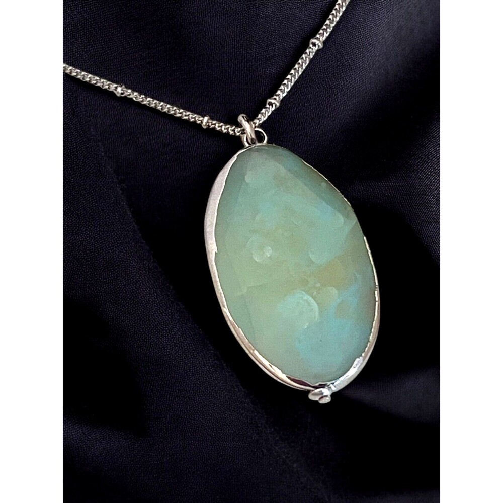 New Silver Tone Necklace Long Bezel Set Green Pendant Layering - 10G